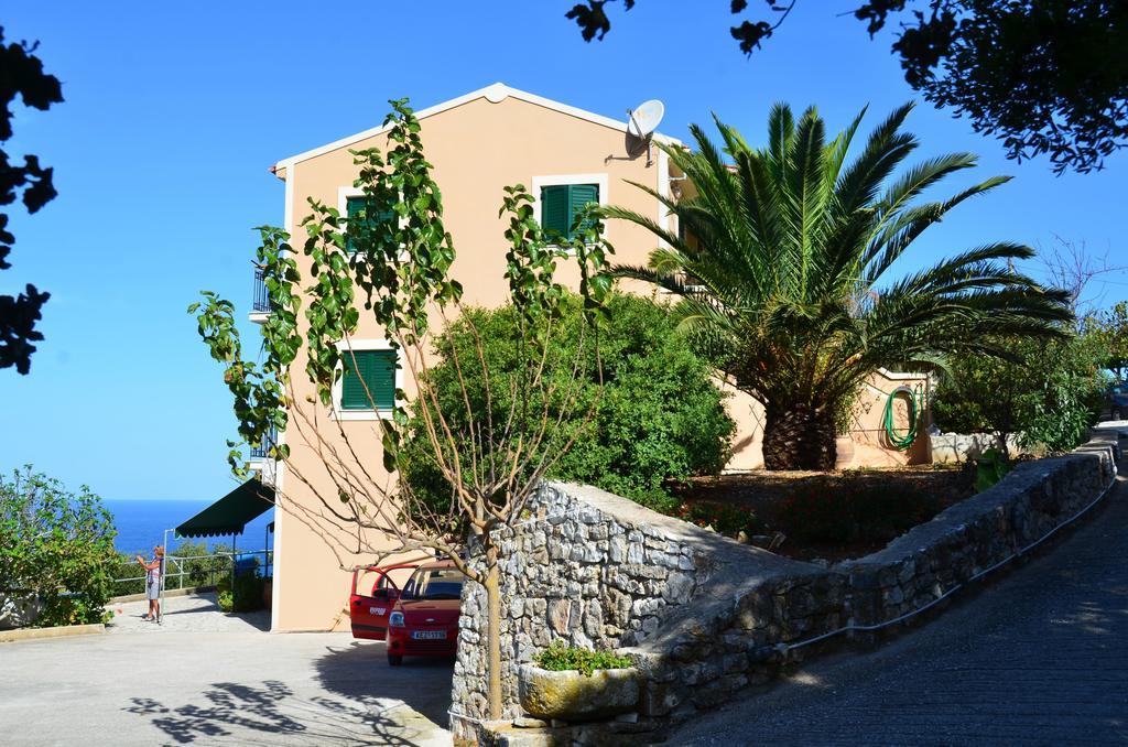 Appartement Heliovasilema à Fiskardo Extérieur photo