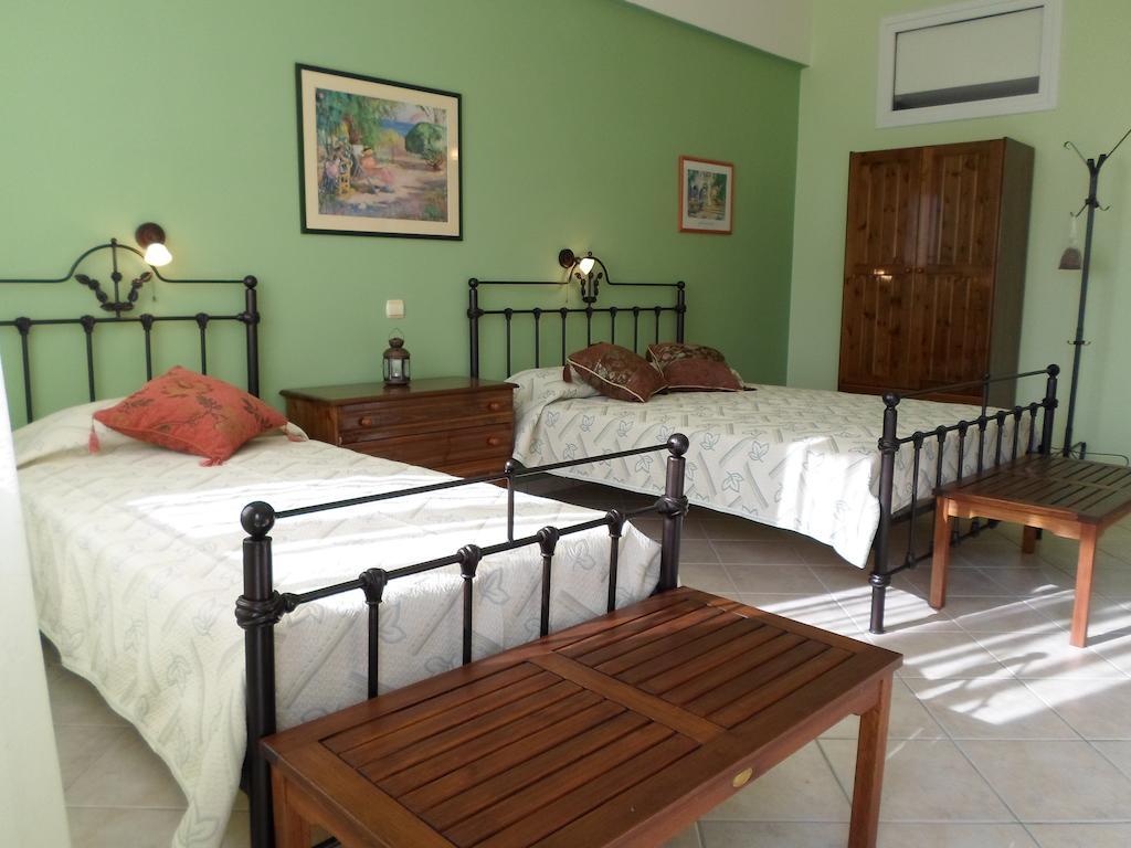 Appartement Heliovasilema à Fiskardo Chambre photo